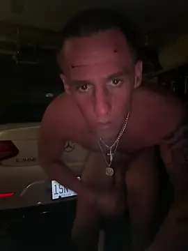 Snapshot of PeytonJohnn chatting on 09/14/25, 03:27 PeytonJohnn online show from 09/14/25, 03:27