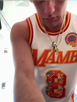 Snapshot of PeytonJohnn chatting on 10/22/25, 04:40 PeytonJohnn online show from 10/22/25, 04:40