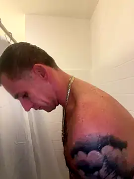 Snapshot of PeytonJohnn chatting on 11/04/25, 09:47 PeytonJohnn online show from 11/04/25, 09:47