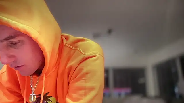 Snapshot of PeytonJohnn chatting on 12/02/25, 10:27 PeytonJohnn online show from 12/02/25, 10:27