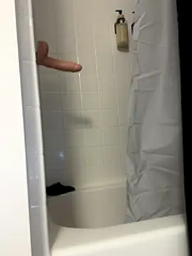 PeytonJohnn online show from 12/22/25, 02:58