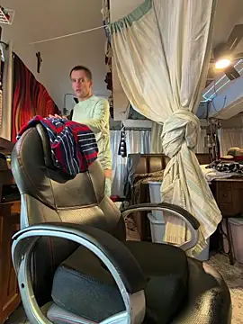 PeytonJohnn online show from 02/04/26, 01:17