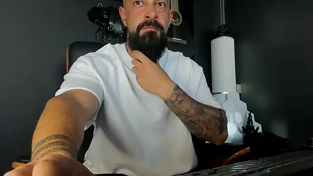 axxelrich  online show from 09/09/25, 06:24