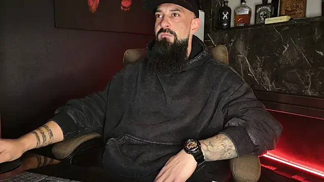 axxelrich  online show from 12/01/25, 05:12