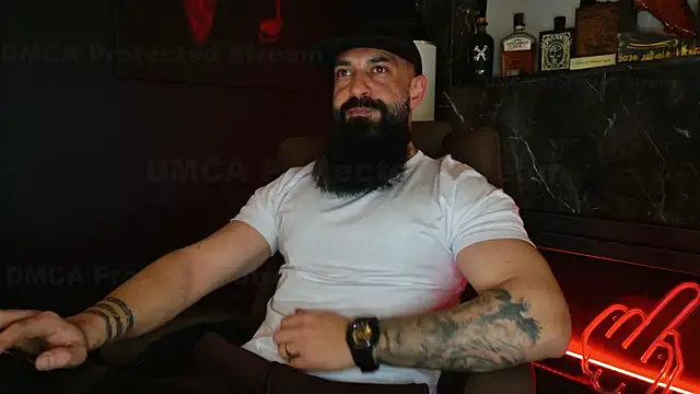 Snapshot of axxelrich_ chatting on 01/07/26, 08:17 axxelrich online show from 01/07/26, 08:17