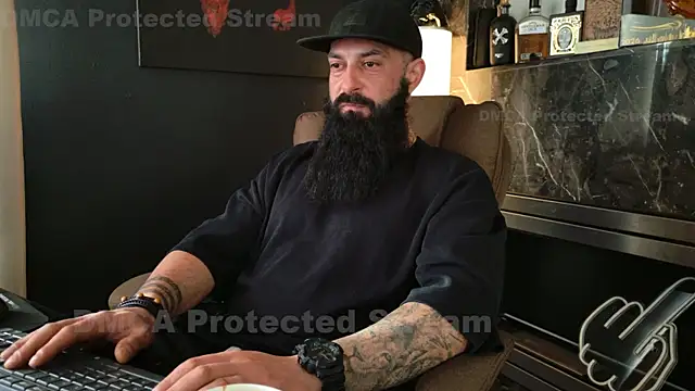 Snapshot of axxelrich_ chatting on 04/06/26, 04:57 axxelrich online show from 04/06/26, 04:57