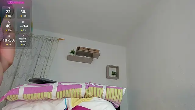 Snapshot of katrina_moore chatting on 10/04/25, 10:24 katrina moore online show from 10/04/25, 10:24