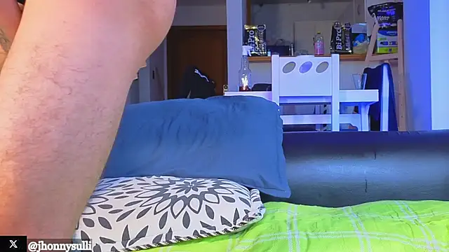 jhonny sulivan online show from 10/12/25, 09:14