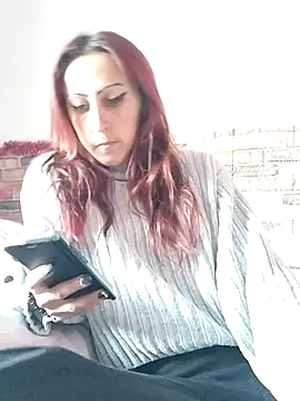 kriszy baby online show from 12/19/25, 08:10