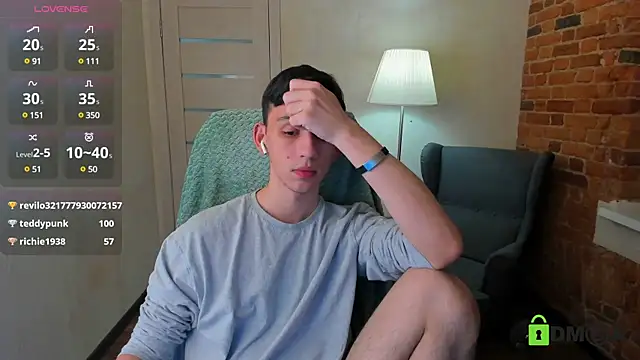 Ul Tima online show from 12/18/24, 02:53