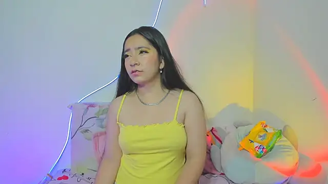 Snapshot of litle_mily_ chatting on 10/30/25, 09:26 litle mily online show from 10/30/25, 09:26