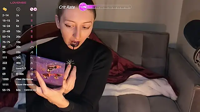 Snapshot of lovelylucyy chatting on 02/06/25, 03:06 lovelylucyy online show from 02/06/25, 03:06