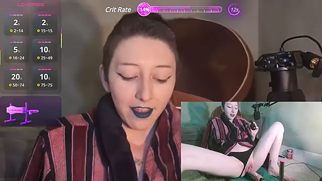 Snapshot of lovelylucyy chatting on 03/18/25, 11:53 lovelylucyy online show from 03/18/25, 11:53