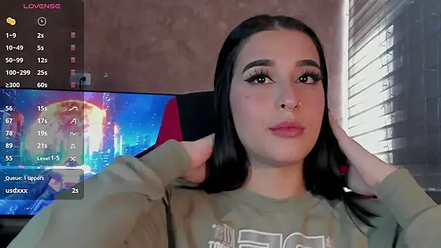 Charlotte greys online show from 01/28/25, 09:50