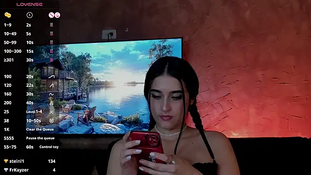 Charlotte greys online show from 02/21/25, 12:49