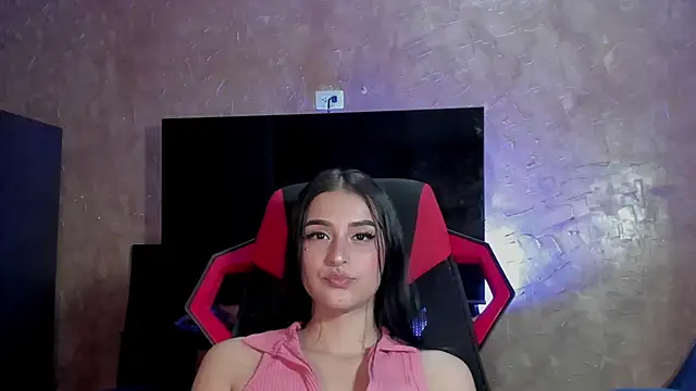 Charlotte greys online show from 02/24/25, 11:52