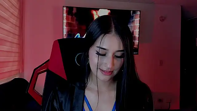 Charlotte greys online show from 09/22/25, 08:33