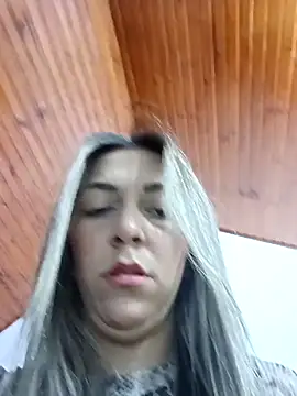 Snapshot of rachellboom chatting on 12/02/25, 11:34 rachellboom online show from 12/02/25, 11:34