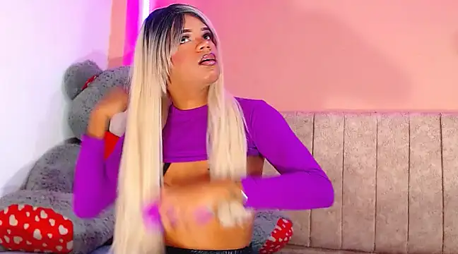 Snapshot of vanessa_nauthygirls chatting on 02/06/25, 06:24 vanessa nauthygirls online show from 02/06/25, 06:24