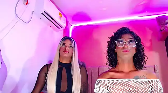 Snapshot of vanessa_nauthygirls chatting on 02/17/25, 06:26 vanessa nauthygirls online show from 02/17/25, 06:26