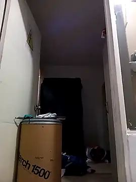 briyinabloom  online show from 02/01/25, 02:58