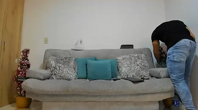 julian wallace online show from 12/18/24, 11:40