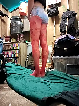 bentoverblonde online show from 10/29/25, 02:36