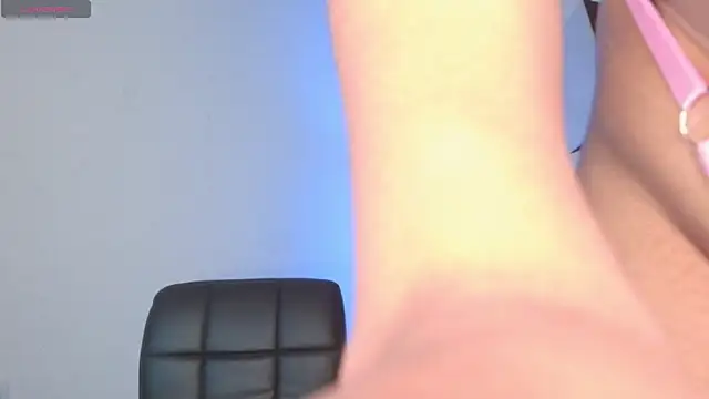 Snapshot of orianasweet_1 chatting on 02/26/26, 04:00 orianasweet 1 online show from 02/26/26, 04:00