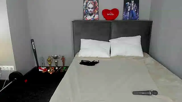 Snapshot of MuscleXXXBarbie chatting on 06/13/26, 03:48 MuscleXXXBarbie online show from 06/13/26, 03:48