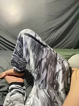 BigMac1596 online show from 12/16/25, 02:11