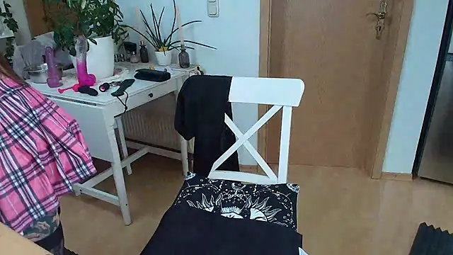 Snapshot of BrownieyQueen chatting on 02/07/25, 02:04 BrownieyQueen online show from 02/07/25, 02:04