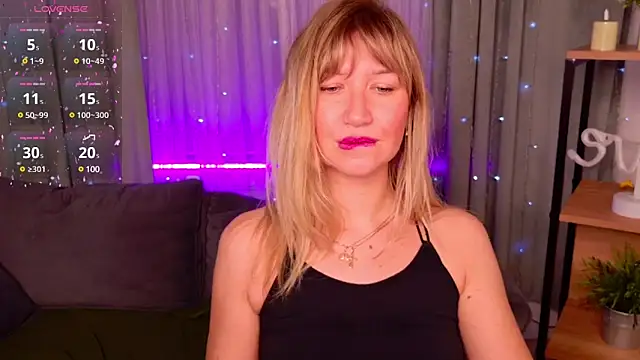 MilaBott online show from 03/18/25, 09:10