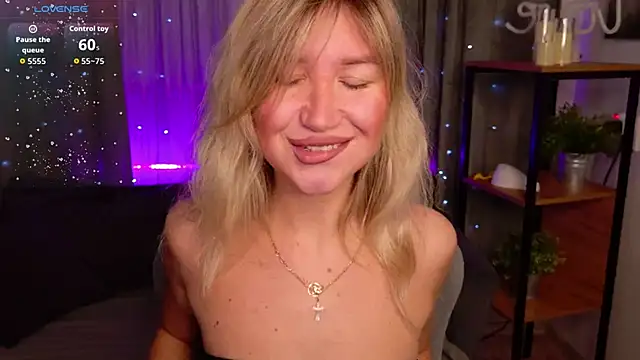 MilaBott online show from 02/22/26, 08:40