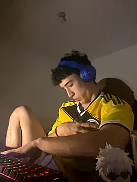 gojo satoru 18 online show from 11/10/25, 05:39