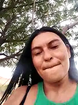 Horny-Mommy-Dirty online show from 03/13/25, 08:00