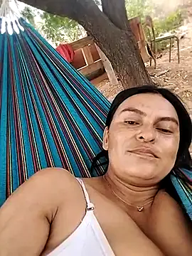 Horny-Mommy-Dirty online show from 03/15/25, 10:33