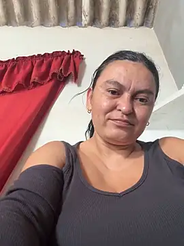 Horny-Mommy-Dirty online show from 11/17/25, 12:55