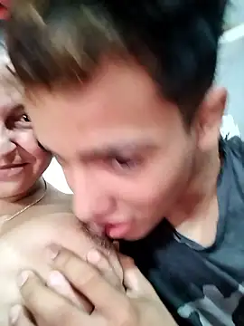 Horny-Mommy-Dirty online show from 01/08/26, 03:14