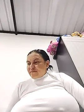 Horny-Mommy-Dirty online show from 03/30/26, 03:29