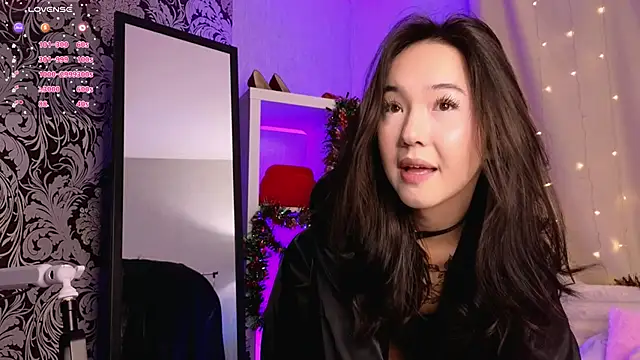 Lin kun online show from 12/30/24, 01:36