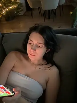 Snapshot of Lena_Lang chatting on 11/29/25, 03:04 Lena Lang online show from 11/29/25, 03:04