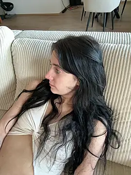 Snapshot of Lena_Lang chatting on 03/06/26, 02:35 Lena Lang online show from 03/06/26, 02:35