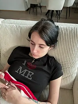 Snapshot of Lena_Lang chatting on 03/16/26, 02:43 Lena Lang online show from 03/16/26, 02:43