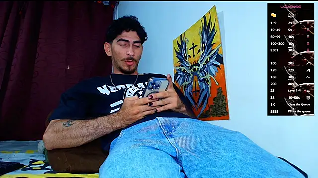 Thomass00 online show from 11/24/25, 01:16