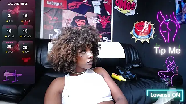 TIFFANYYSTAR online show from 03/01/25, 08:10