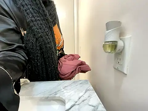 wynterheat online show from 01/12/25, 05:11