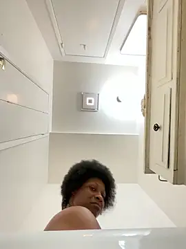 wynterheat online show from 01/19/25, 06:42