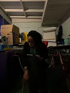 wynterheat online show from 02/27/25, 04:41