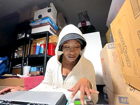 wynterheat online show from 12/02/25, 07:57