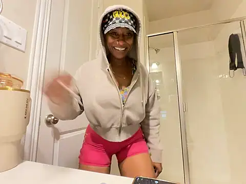 wynterheat online show from 07/16/26, 04:57